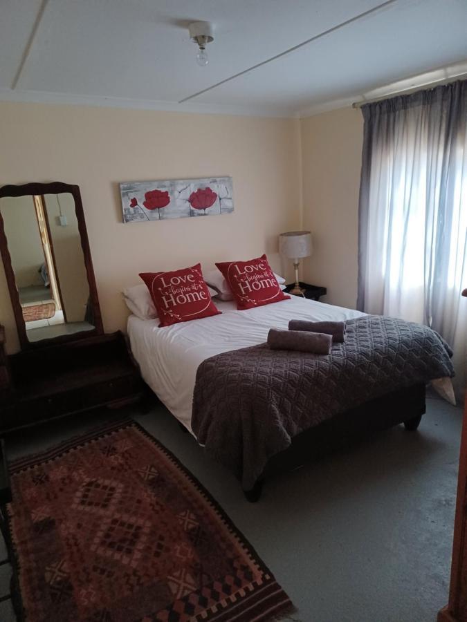 De Hoop Guest Farm Apartment Бофорт Уест Екстериор снимка
