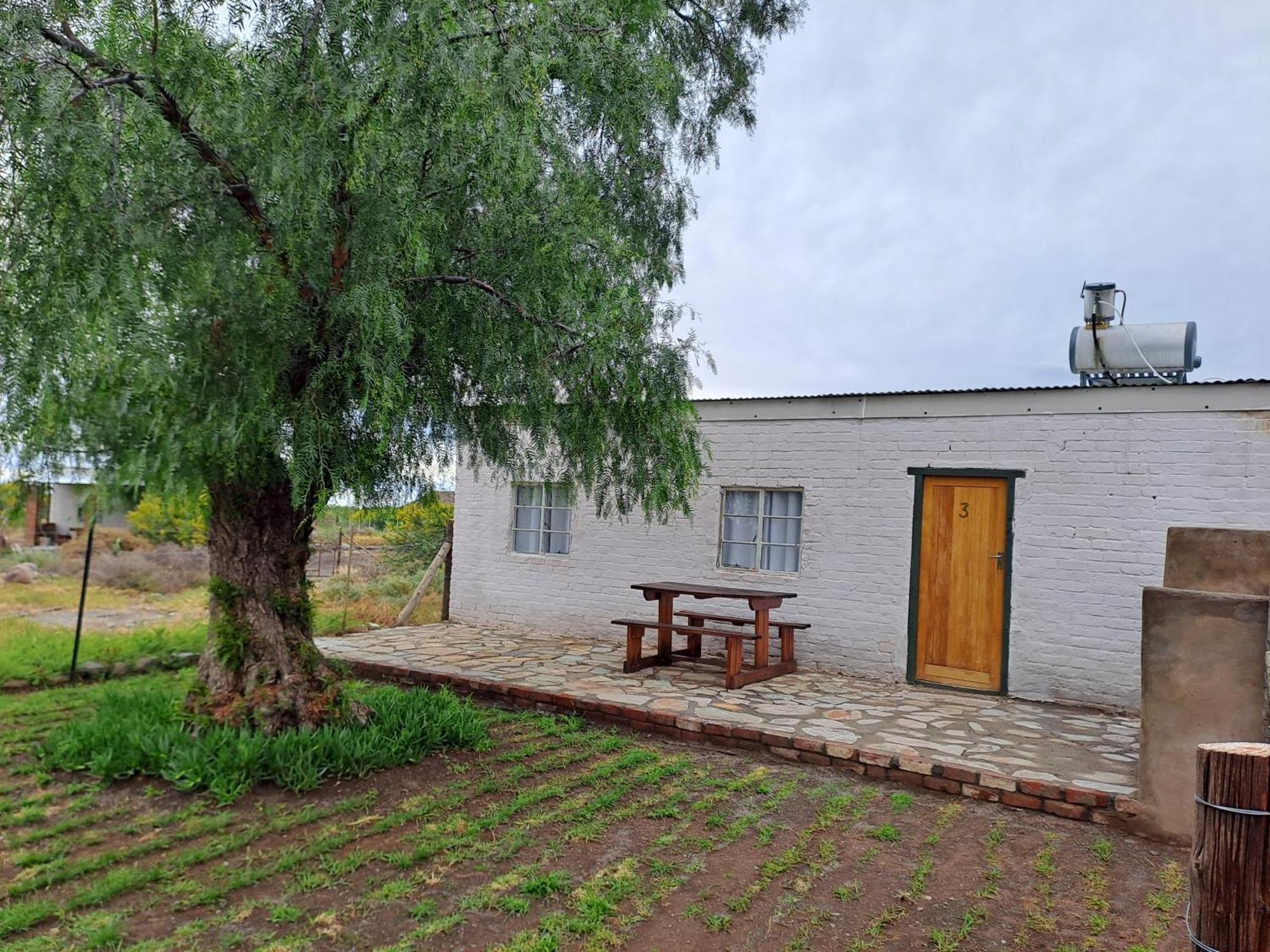 De Hoop Guest Farm Apartment Бофорт Уест Екстериор снимка